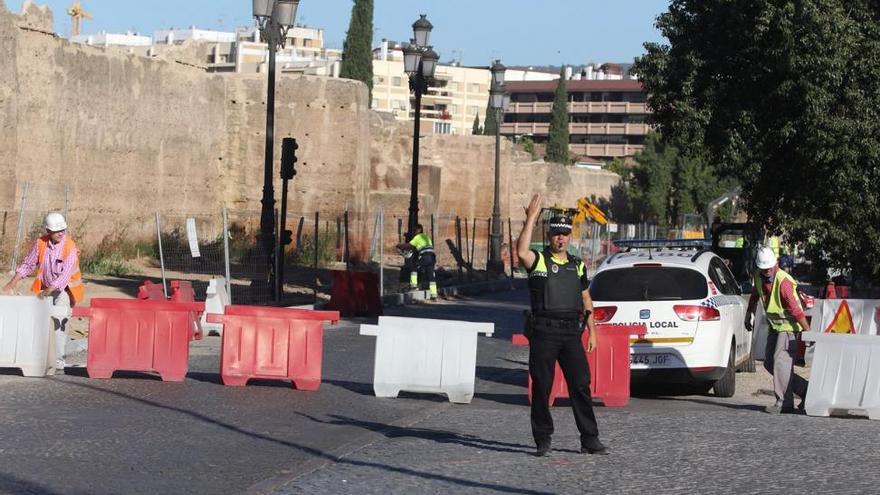 La ronda del Marrubial lucirá mañana sus dos carriles recién asfaltados