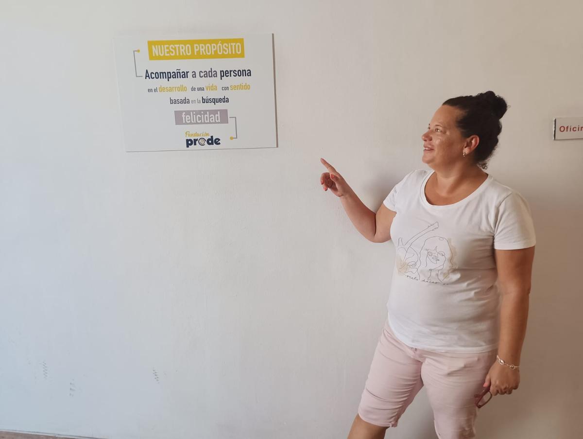 Eva Luna, una de las responsables de la Unidad Social Móvil del Ayuntamiento de Córdoba.