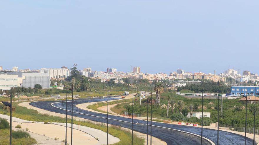 Obras del acceso sur al puerto de Gandia.