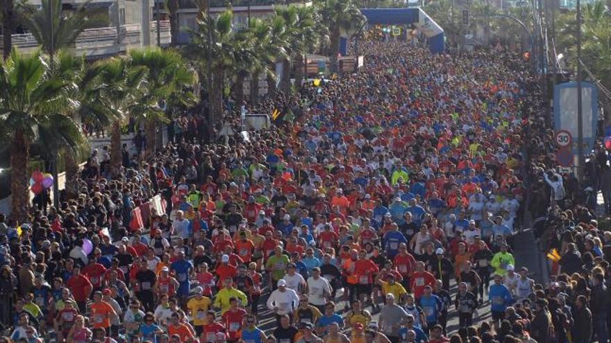 Una imagen de la Mitja Marató de Santa Pola