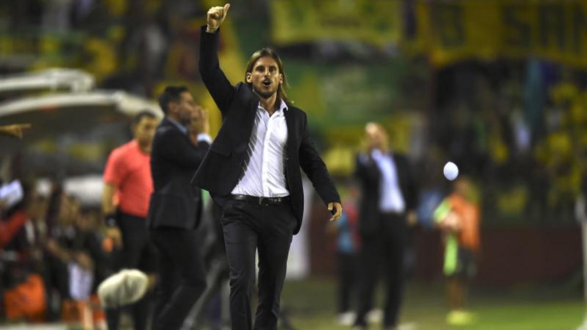 Sebastian Beccacece, entrenador del Defensa y Justicia, durante la Copa Sudamericana