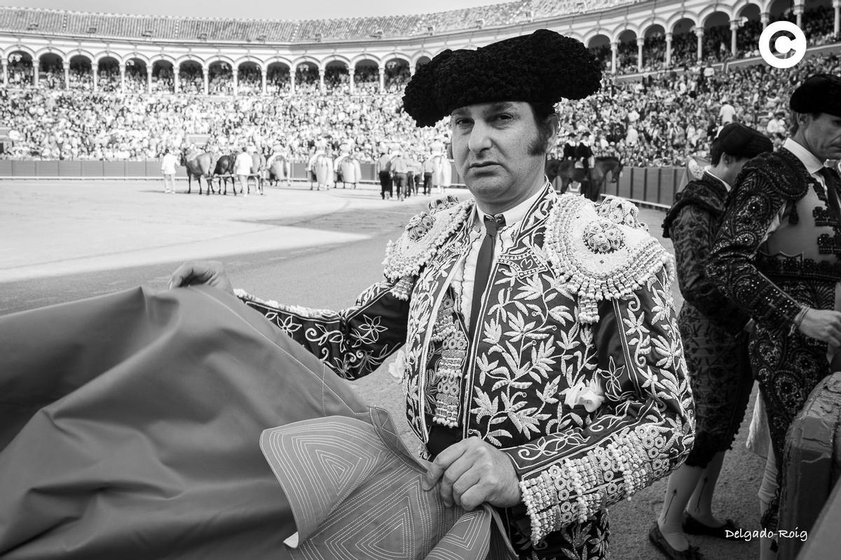Morante tras terminar el paseíllo.
