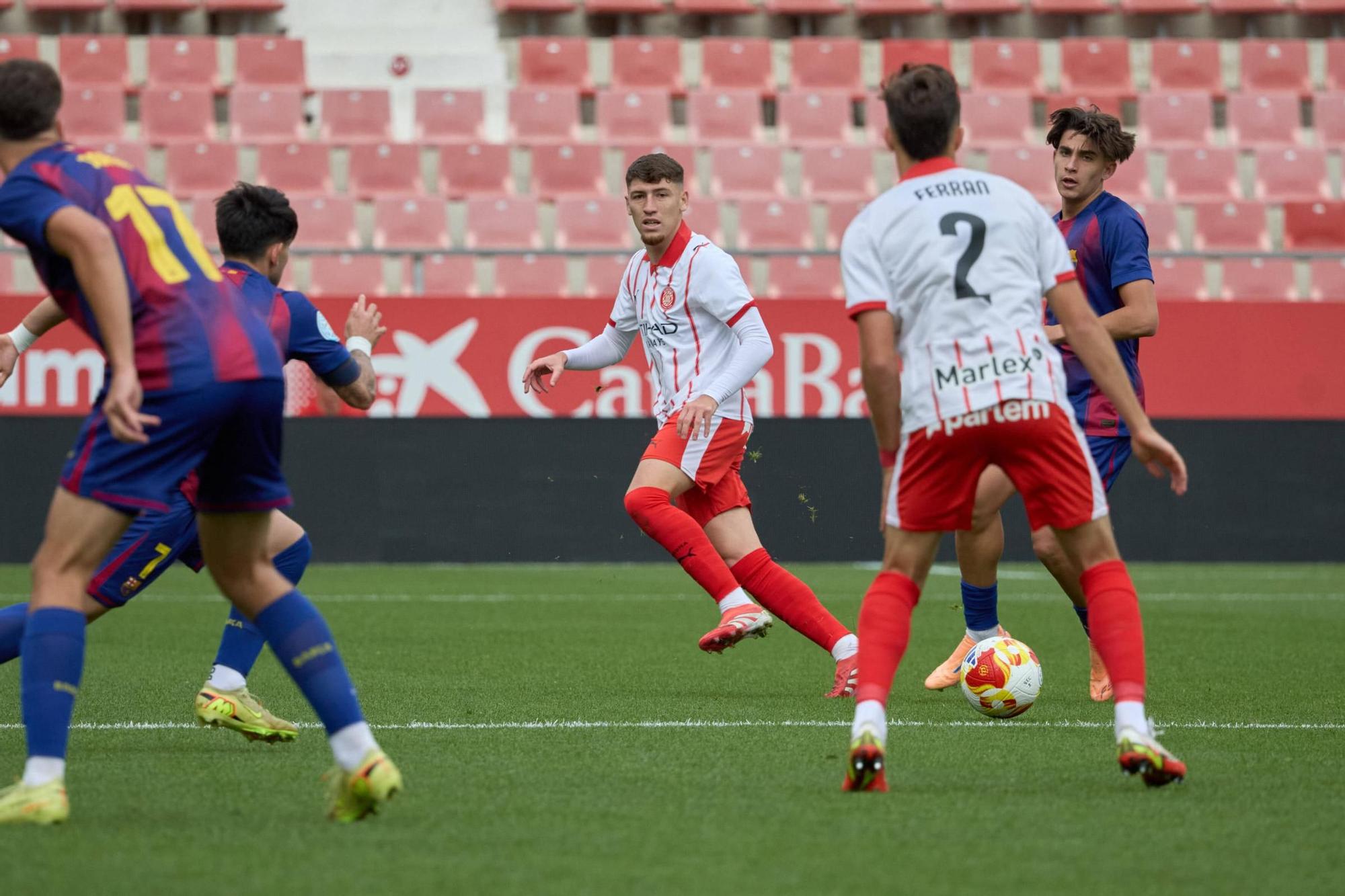 Les fotos del Girona B i Barça Atlètic
