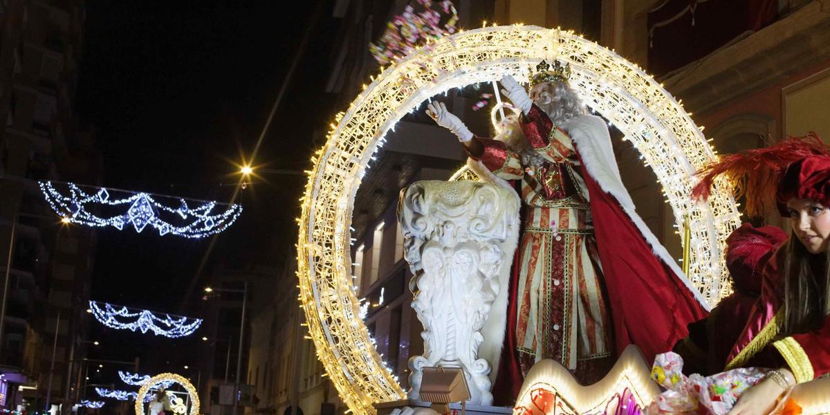 Sus Majestades de Oriente recorrerán la provincia repartiendo sonrisas y caramelos.