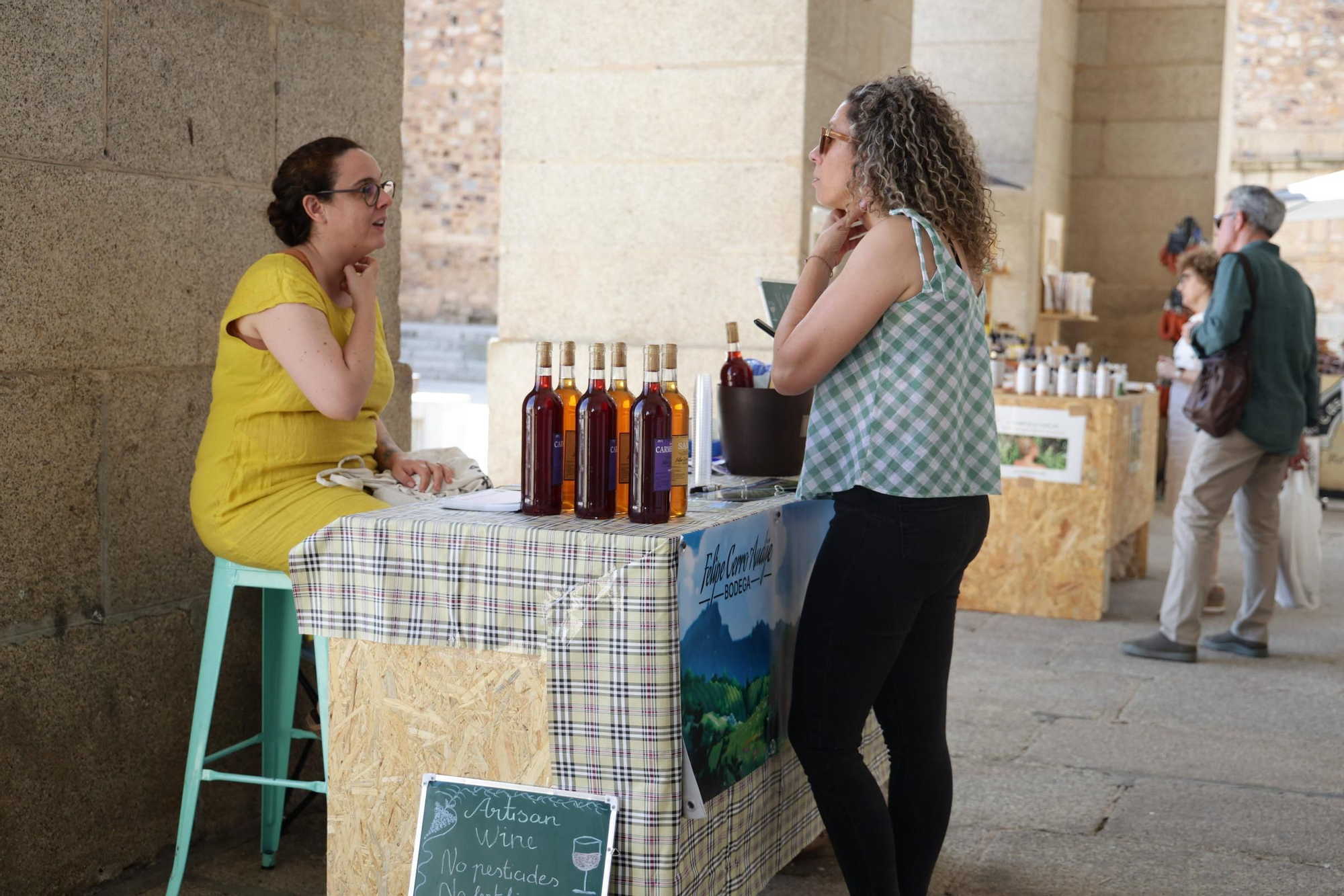 Fotogalería | Así se ha vivido el biomercado de Cáceres