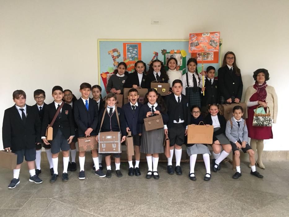 El colegio Sant Pere se inspira en sus 50 años para celebrar el carnaval