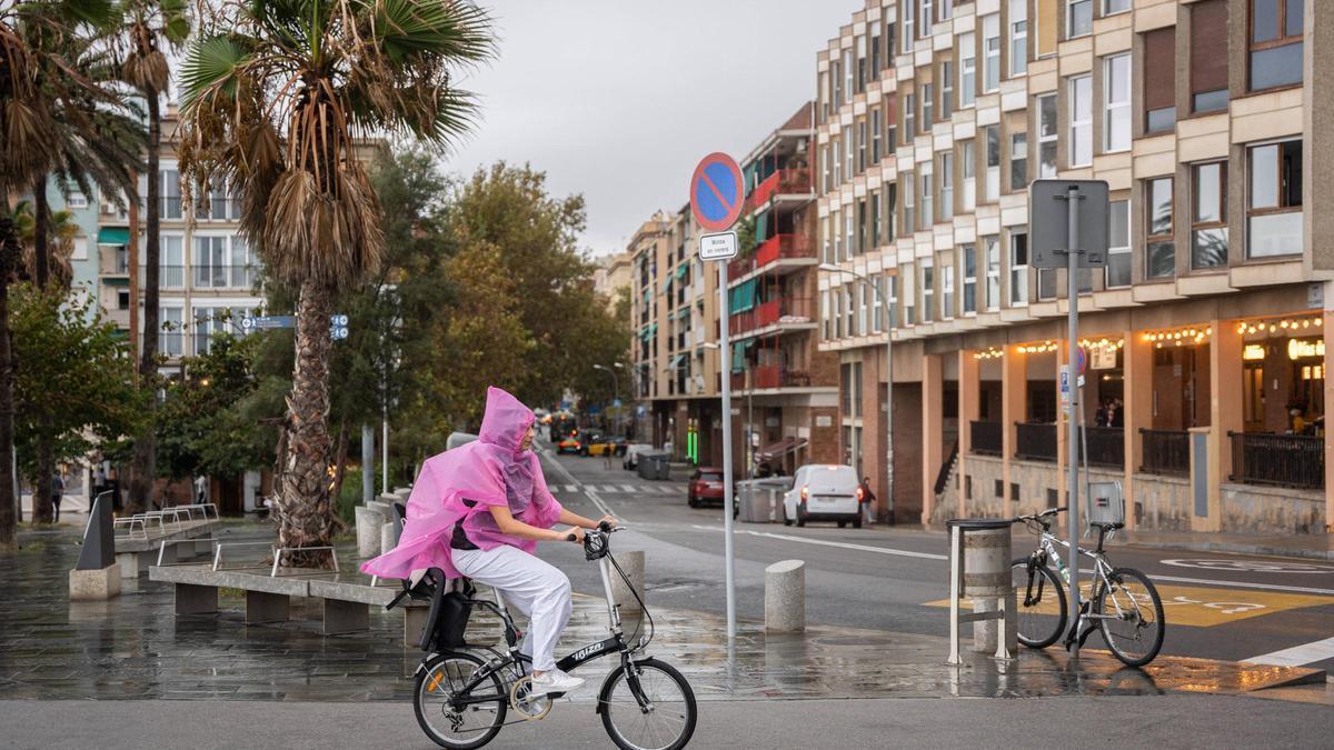 Lluvia y cambio de tiempo en el litoral de Barcelona.