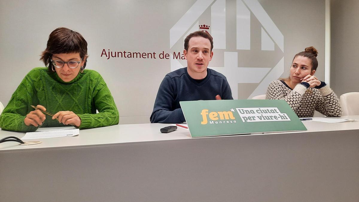 Roser Alegre, Jordi Trapé i Gemma Boix, regidors de Fem Manresa a l'Ajuntament