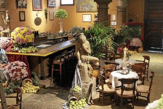 Im Ábaco, Palmas wohl opulentester Bar, haben schon Generationen über die hohe Rechnung gestaunt. Nun soll die legendäre Touristenfalle ab 2020 einem Hotel weichen.