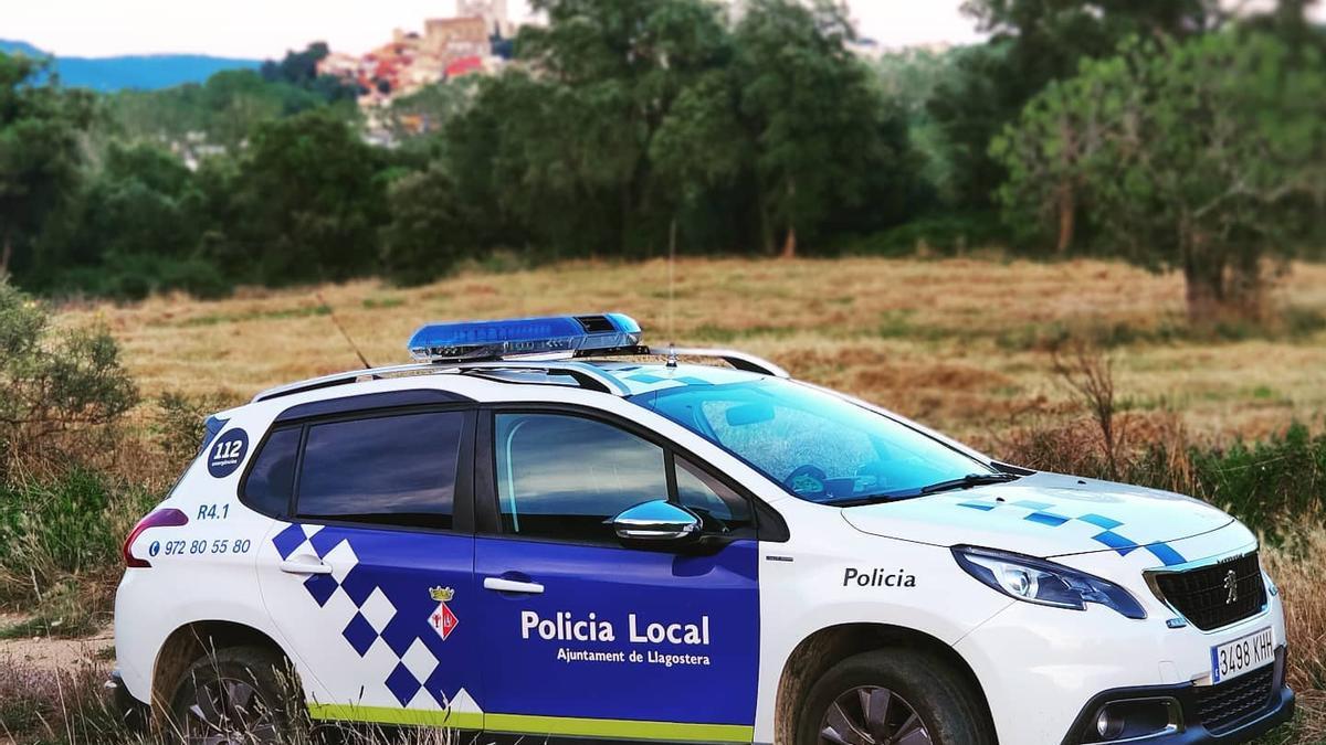 Un vehicle de la Policia Local de Llagostera, en una imatge d'arxiu.