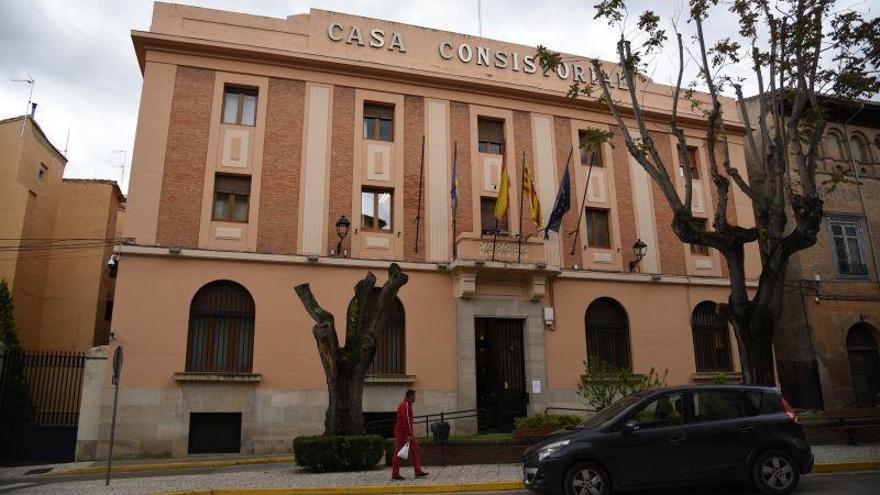 El alcalde Calatayud pide revisar las restricciones ante el descenso de casos