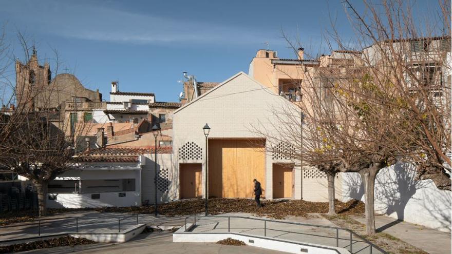 El Cercle Calongí i el centre de serveis per a la gent gran de Maçanet opten als Premis d&#039;Arquitectura