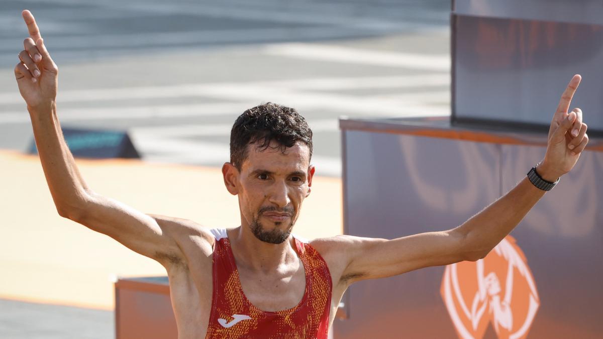 Ayad Lamdassem acabó su primera maratón mundialista