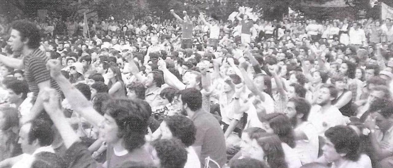 Celebración del Día de la Cultura en Los Maizales, el 8 de agosto de 1976.