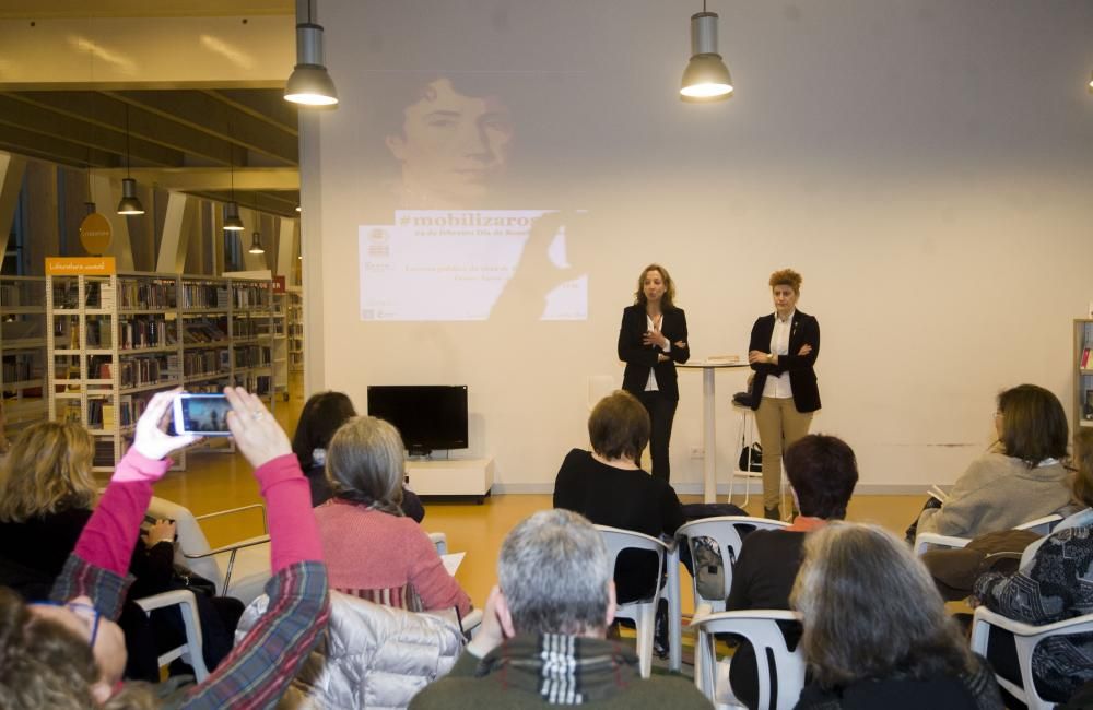 Lecturas de poemas e textos de Rosalía no centro Ágora