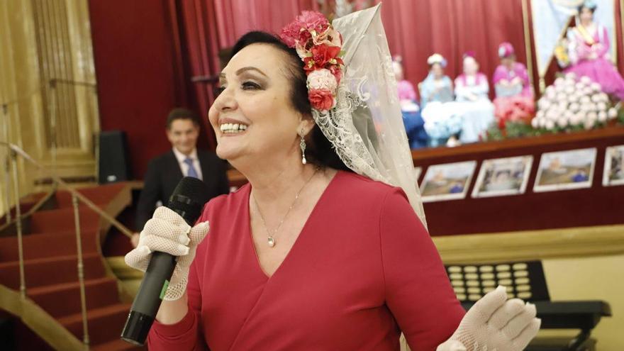 Aurora Barona emociona con su pregón a la Virgen de Linares