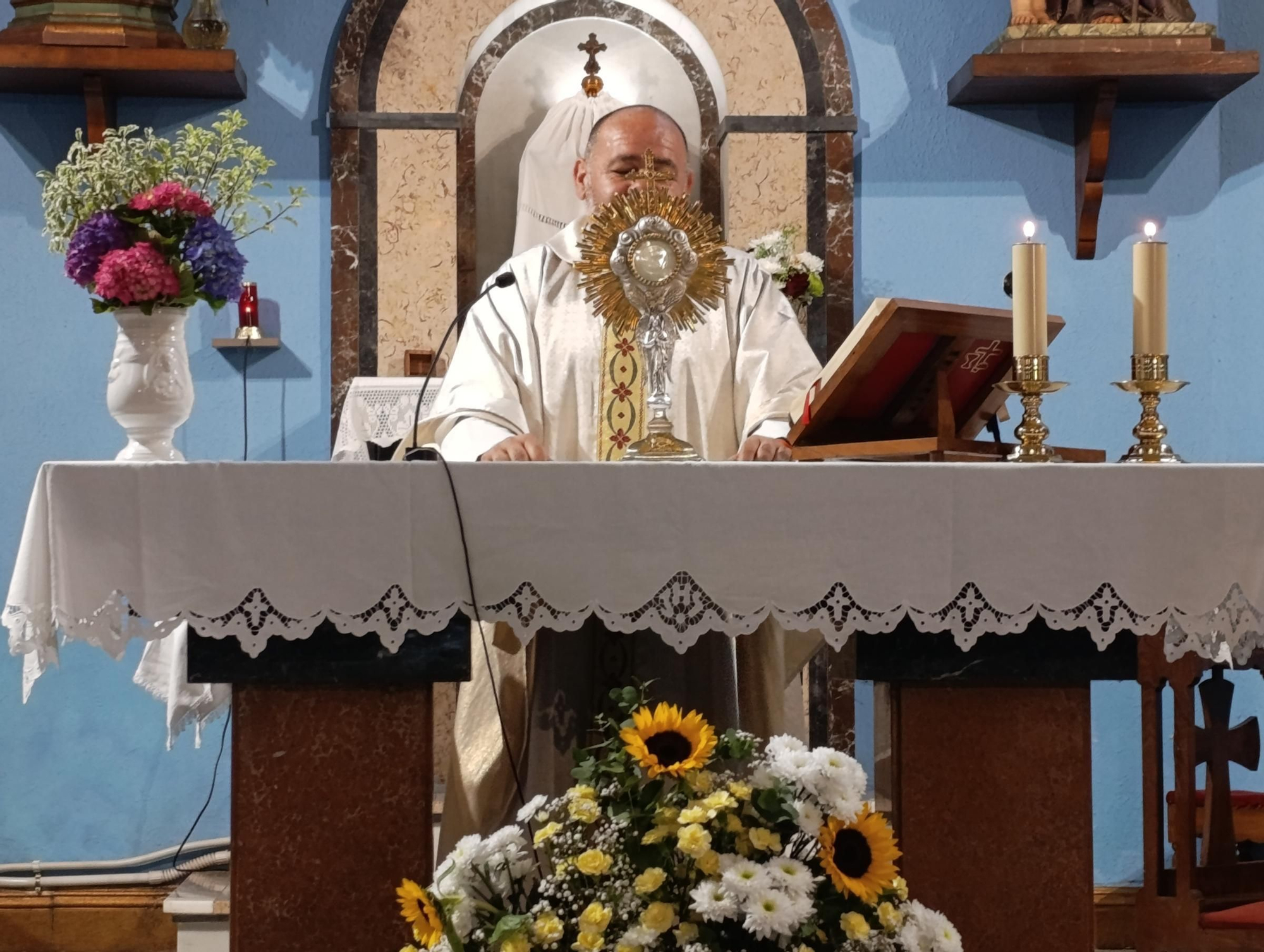 La lluvia impide la procesión del Corpus de Feleches