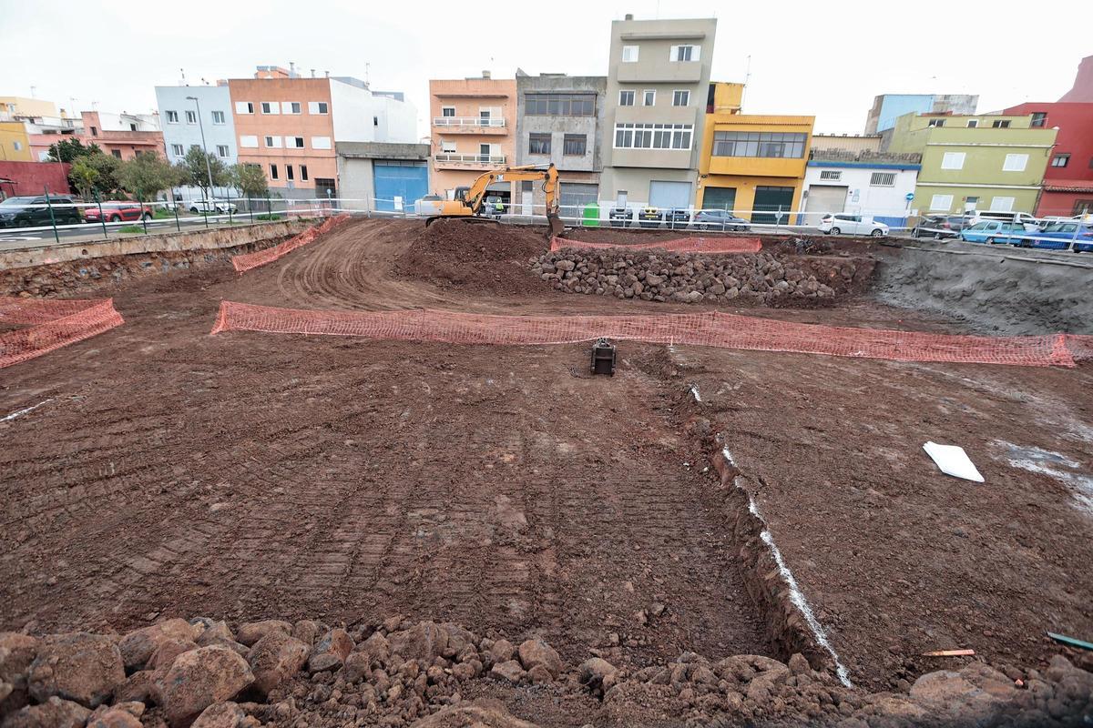 Colocación de la primera piedra del nuevo complejo residencial de Apanate