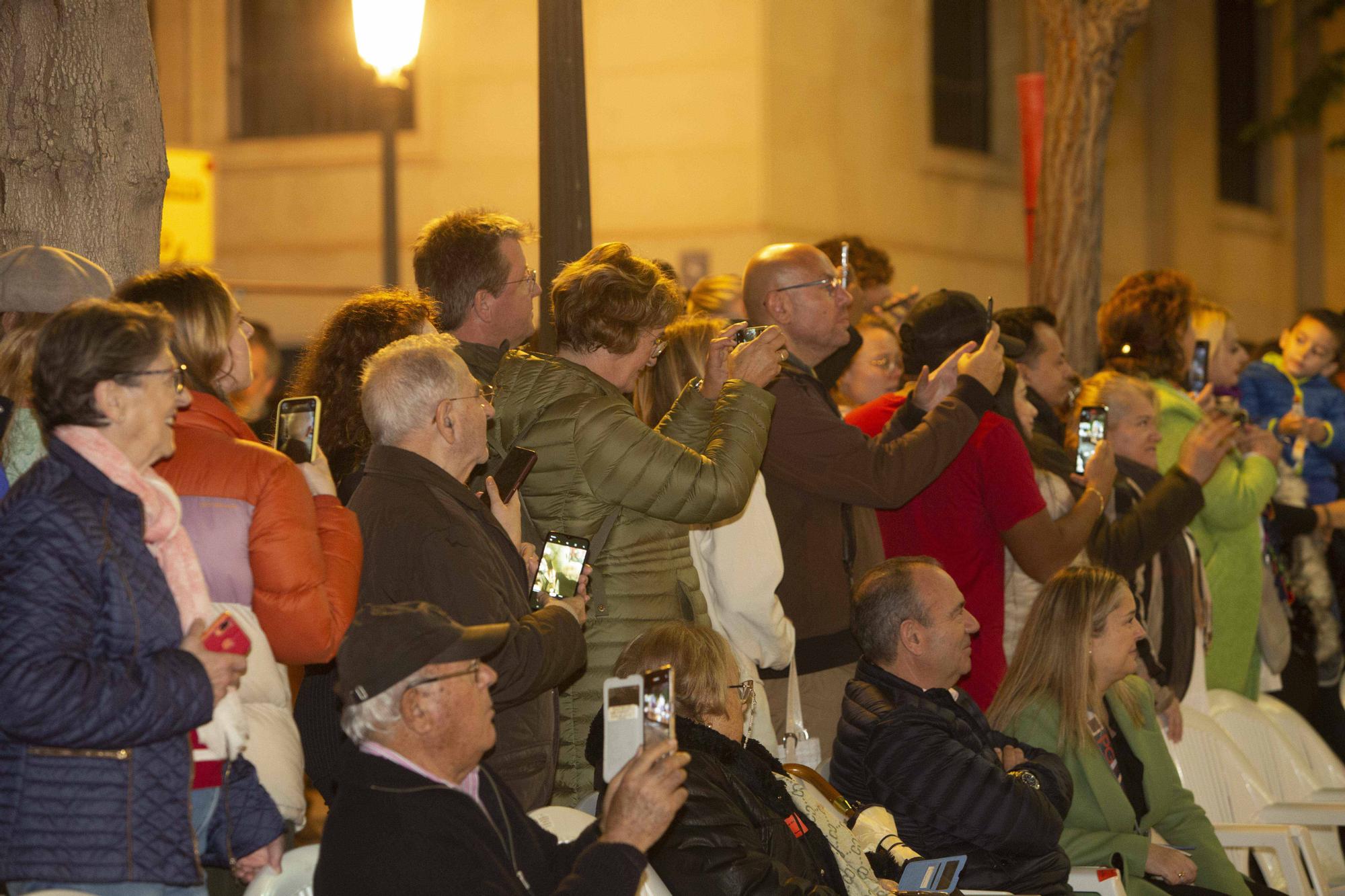 La Entrada Mora y Cristiana vuelve a desfilar por Alicante