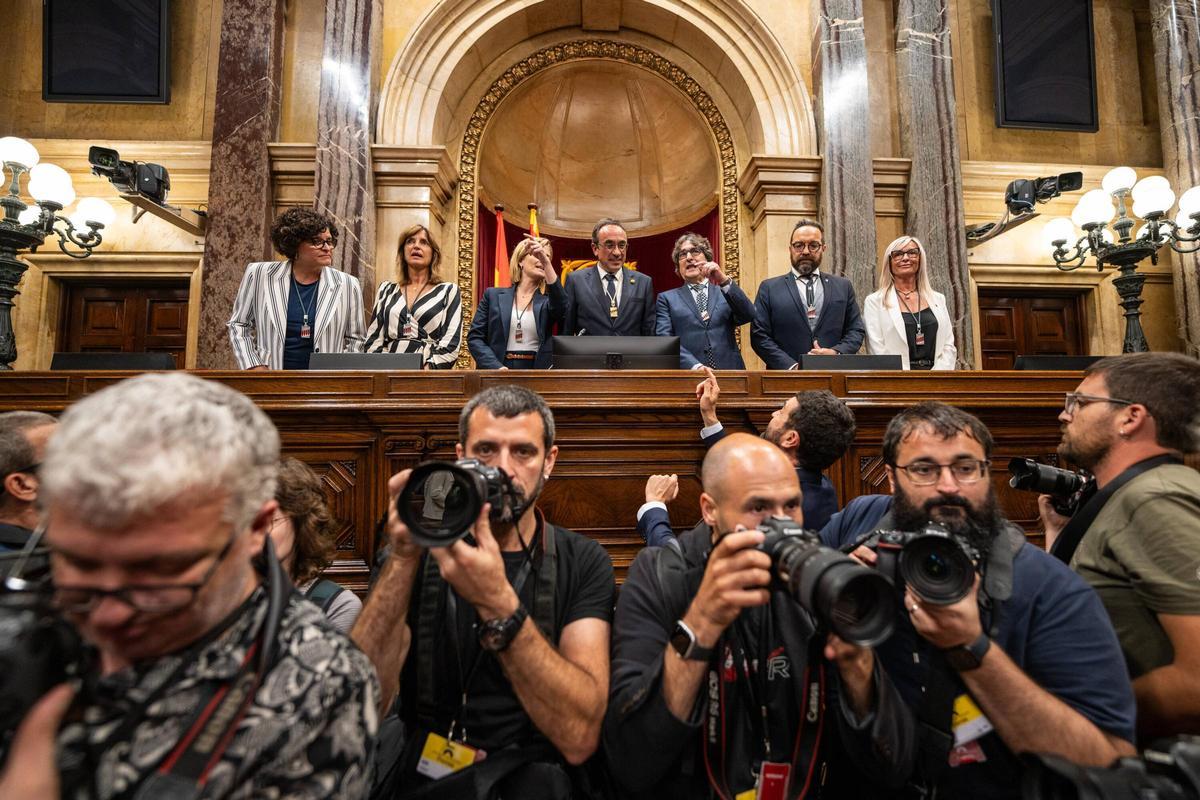 Pleno de constitución del Parlament de Catalunya tras elecciones del 12M