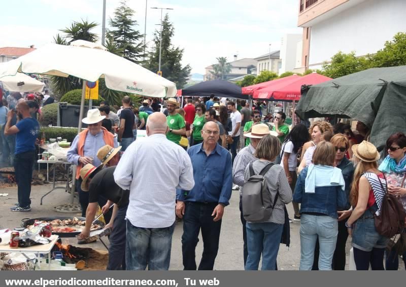 Nules se vuelca con la fiesta de las paellas