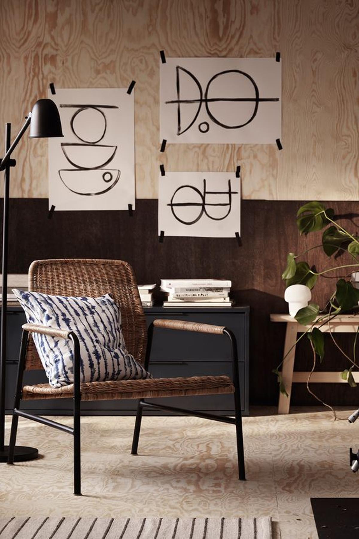 Taburetes Ikea | Puedes personalizar estos muebles con la técnica del envejecimiento para darles un toque más personal