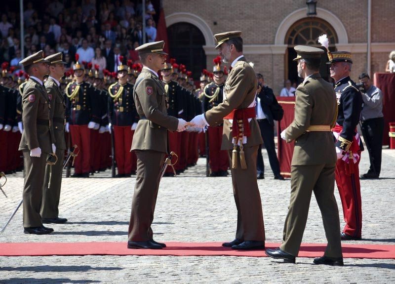 Visita de Felipe VI a la Academia General Militar de Zaragoza