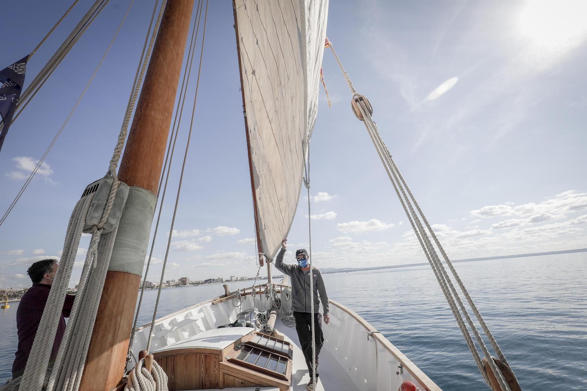 ¿Quieres navegar a bordo de la Balear por la bahía de Palma