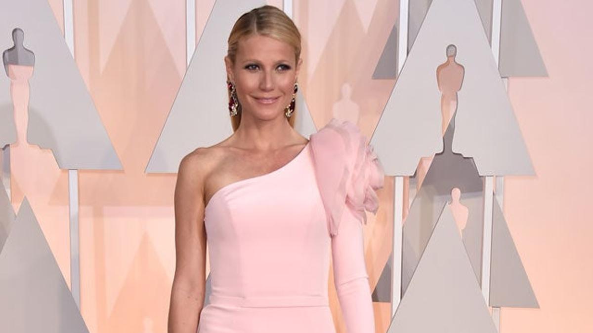 Gwyneth Paltrow en la alfombra roja de los Oscar 2015