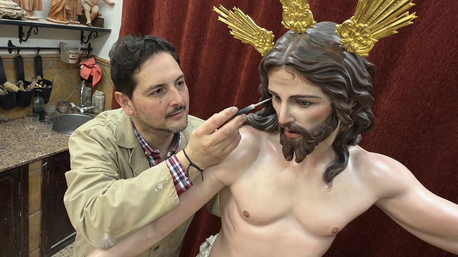 Imaginería, un nexo entre Dios y el pueblo