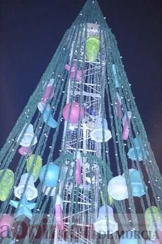 Encendido del Gran Árbol de Navidad de la Plaza Circular de Murcia