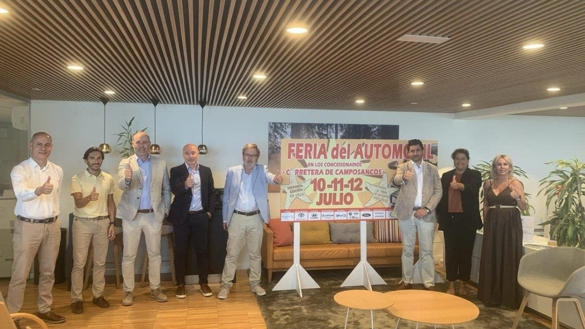 Representantes de los concesionarios de la carretera de Camposancos.