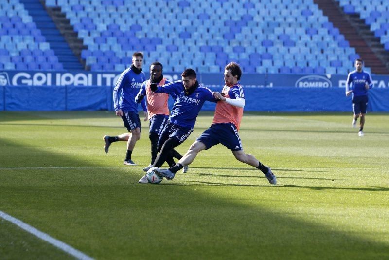 Partido de entrenamiento del Real Zaragoza en La Romareda