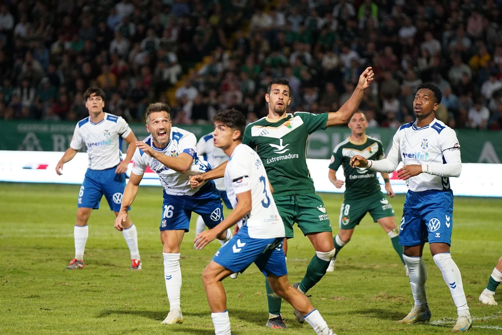 Las imágenes del Cacereño-Tenerife