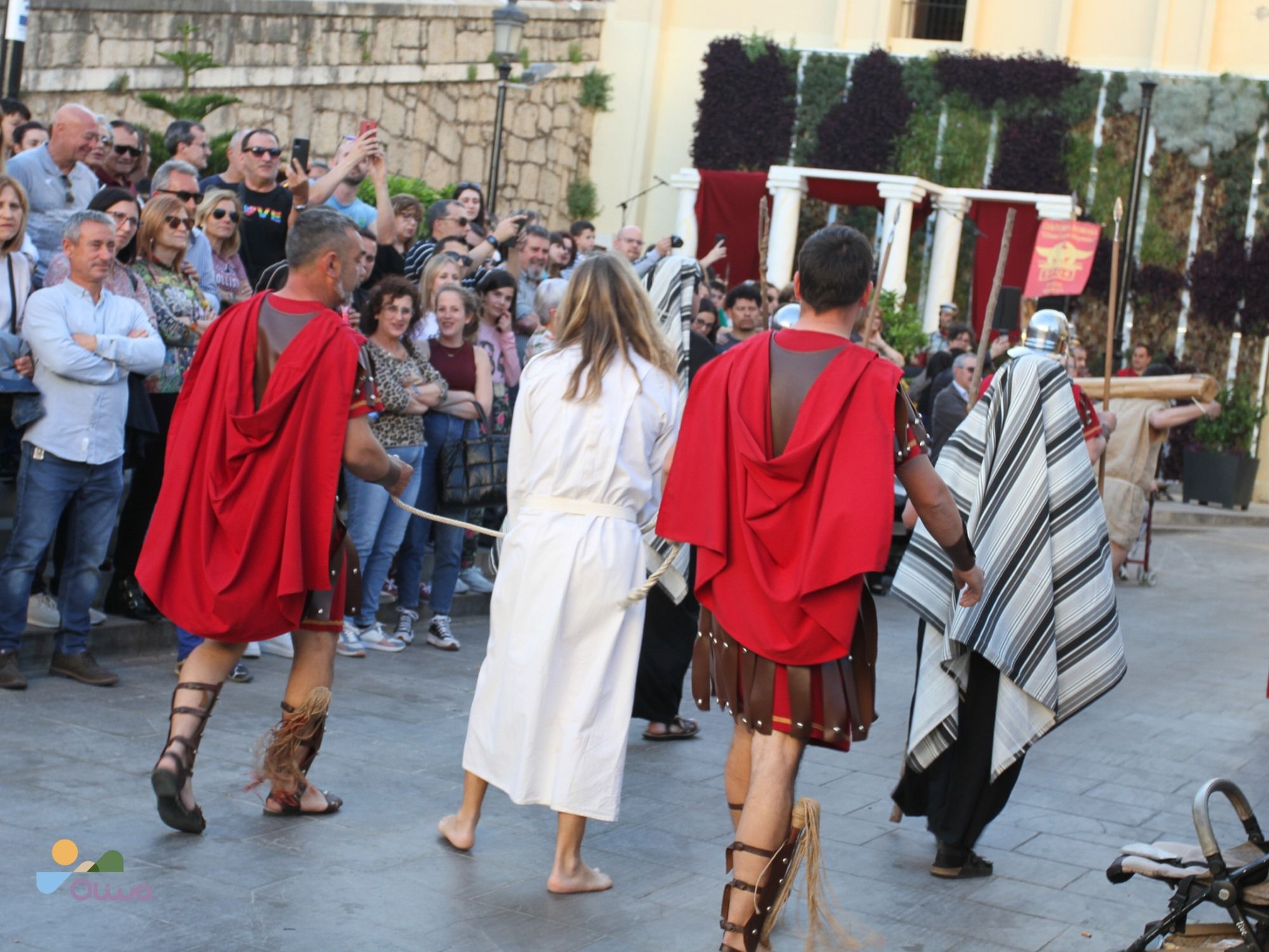 Así ha sido 'la Passió' representada en Oliva este domingo