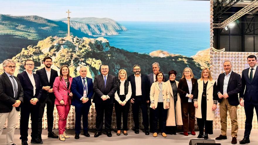 O Salnés lanza sus redes sobre «turigrinos» que buscan experiencias diferentes en el Camiño