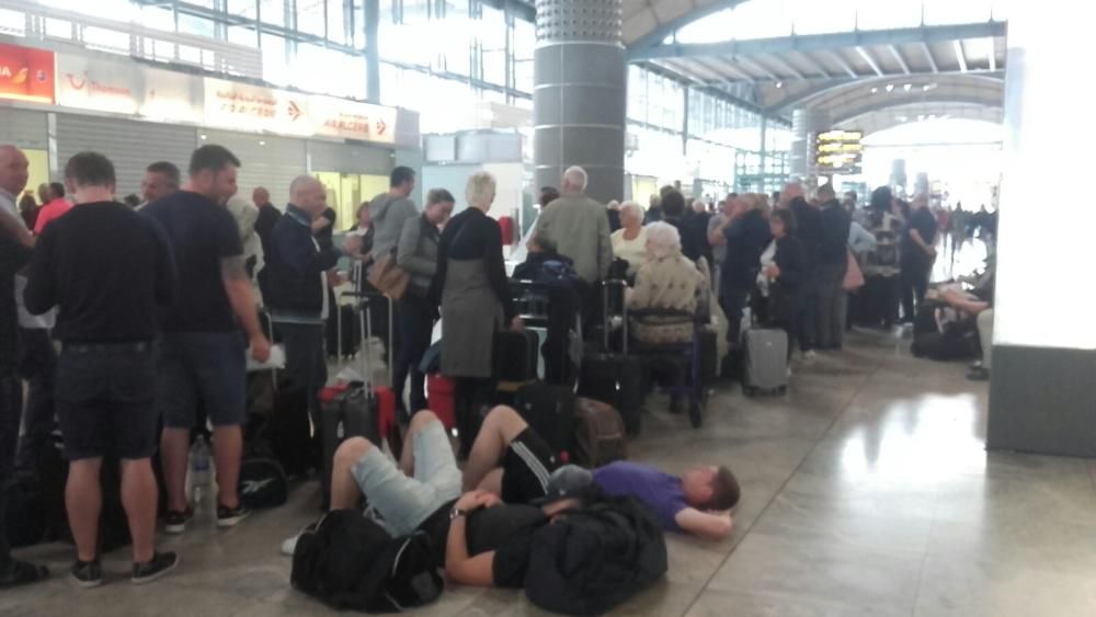 30 vuelos cancelados en Alicante por la huelga de los controladores franceses