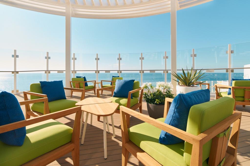 Una de las terrazas del Costa Toscana