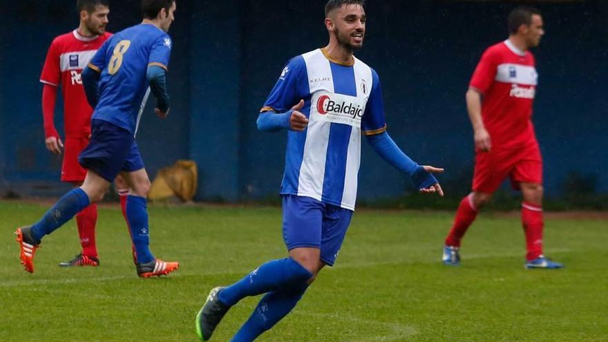 Álex García tras marcar ante el Marino.