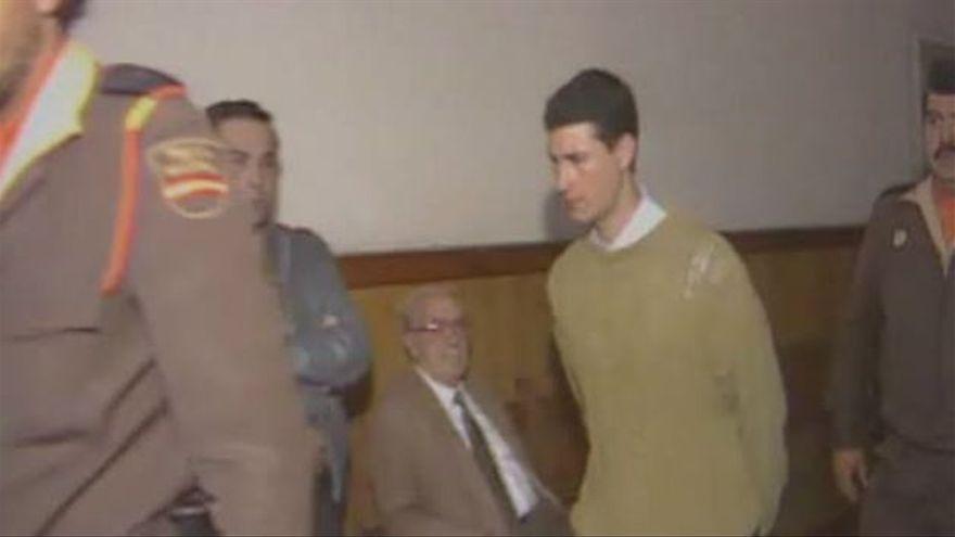 Antonio Anglés en un juzgado por secuestrar y torturar a su novia.