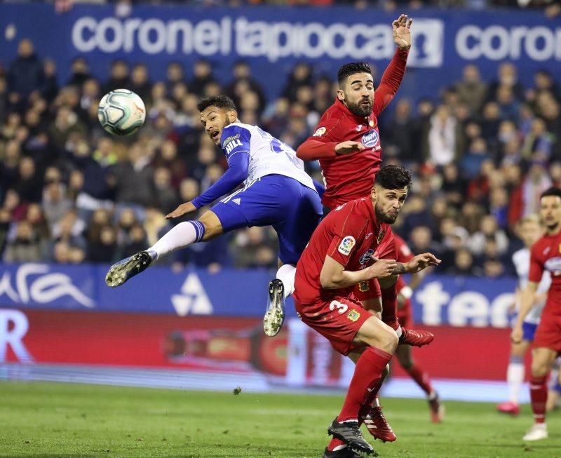 Partido entre el Real Zaragoza y el Fuenlabrada