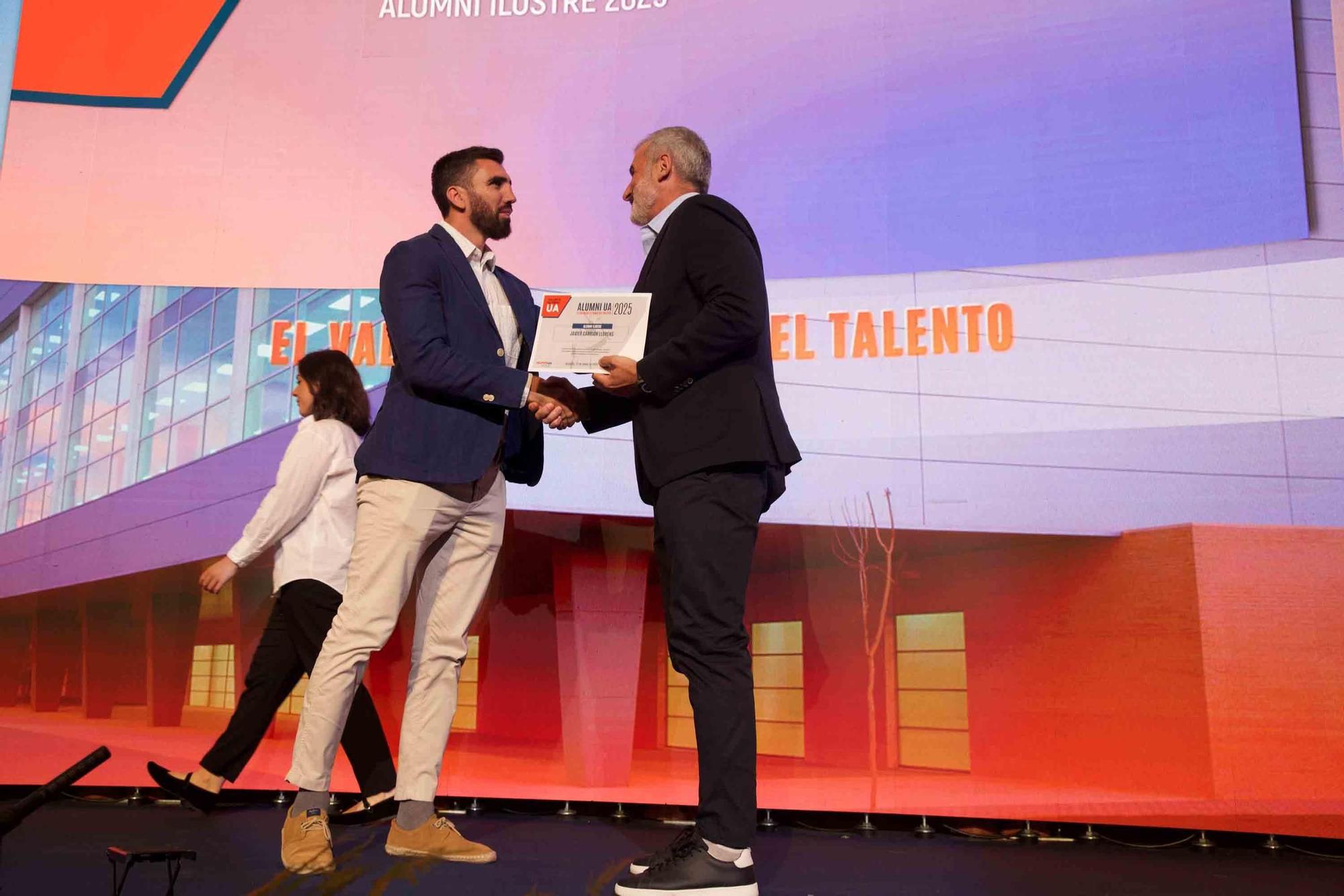 IV edición de la gala "Alumni UA" 2025 en la Universidad de Alicante