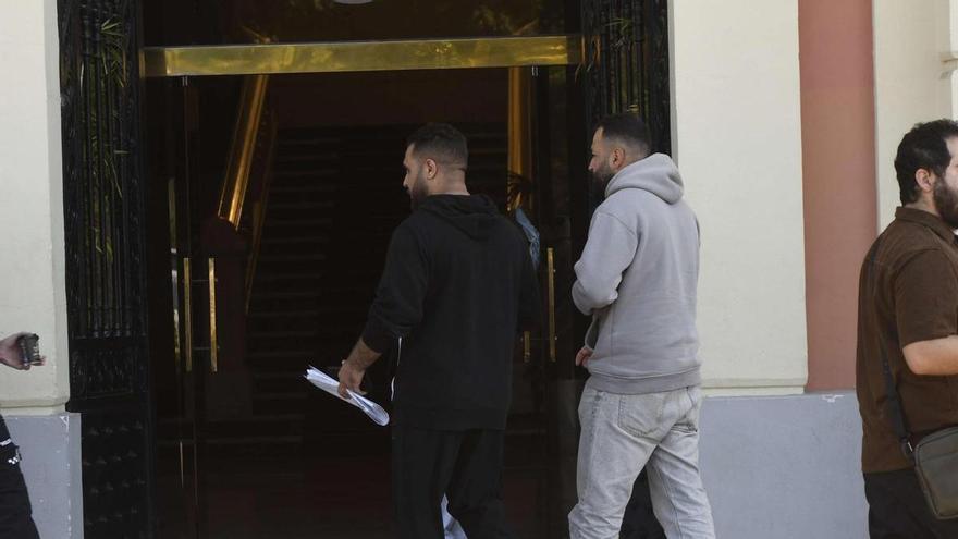 El PSOE defiende que la Delegación del Gobierno ha dado instrucciones 