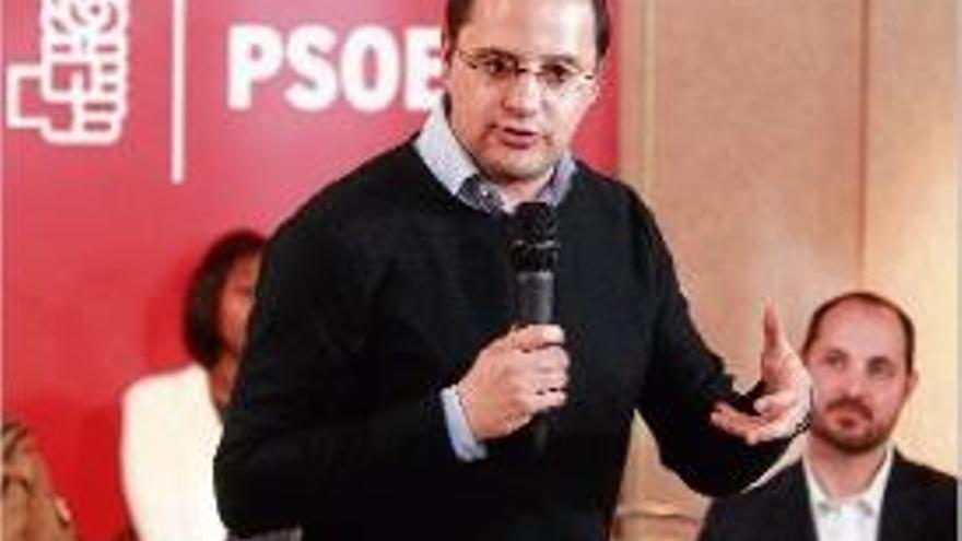 El secretari d&#039;Organització del PSOE, César Luena.