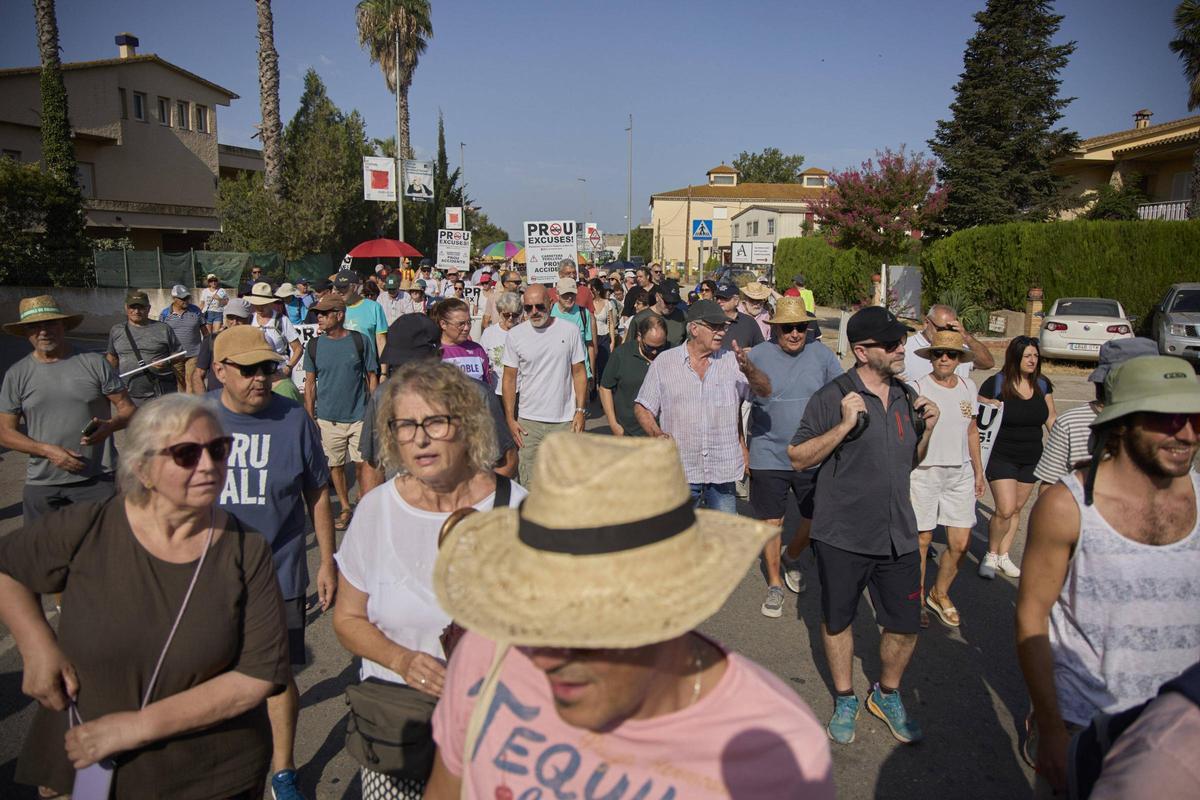 Imatges de la manifestació de Serra de Daró