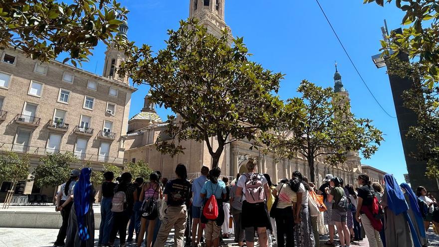 Las previsiones saltan por los aires: más de 12.000 jóvenes católicos recalan en Zaragoza antes de ver al Papa