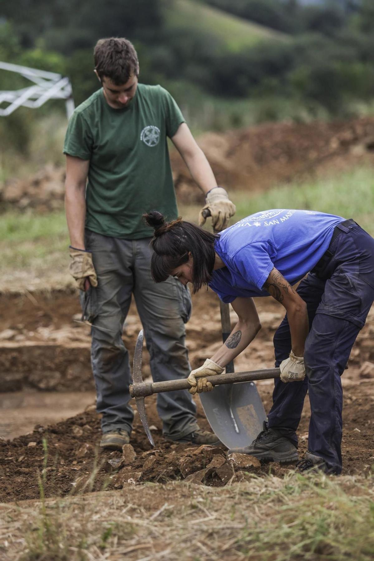 trabajando en la Villa Romana