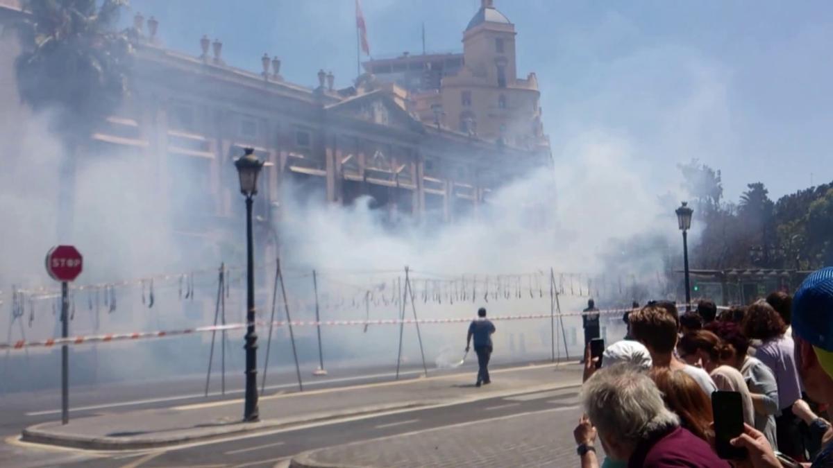 Horario y dónde ver las mascletà de hoy en València