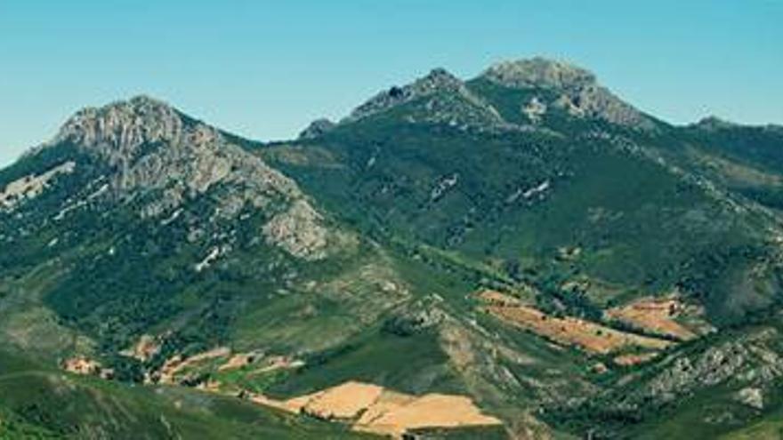 Víctor del Moral destaca el potencial del turismo de naturaleza en Extremadura