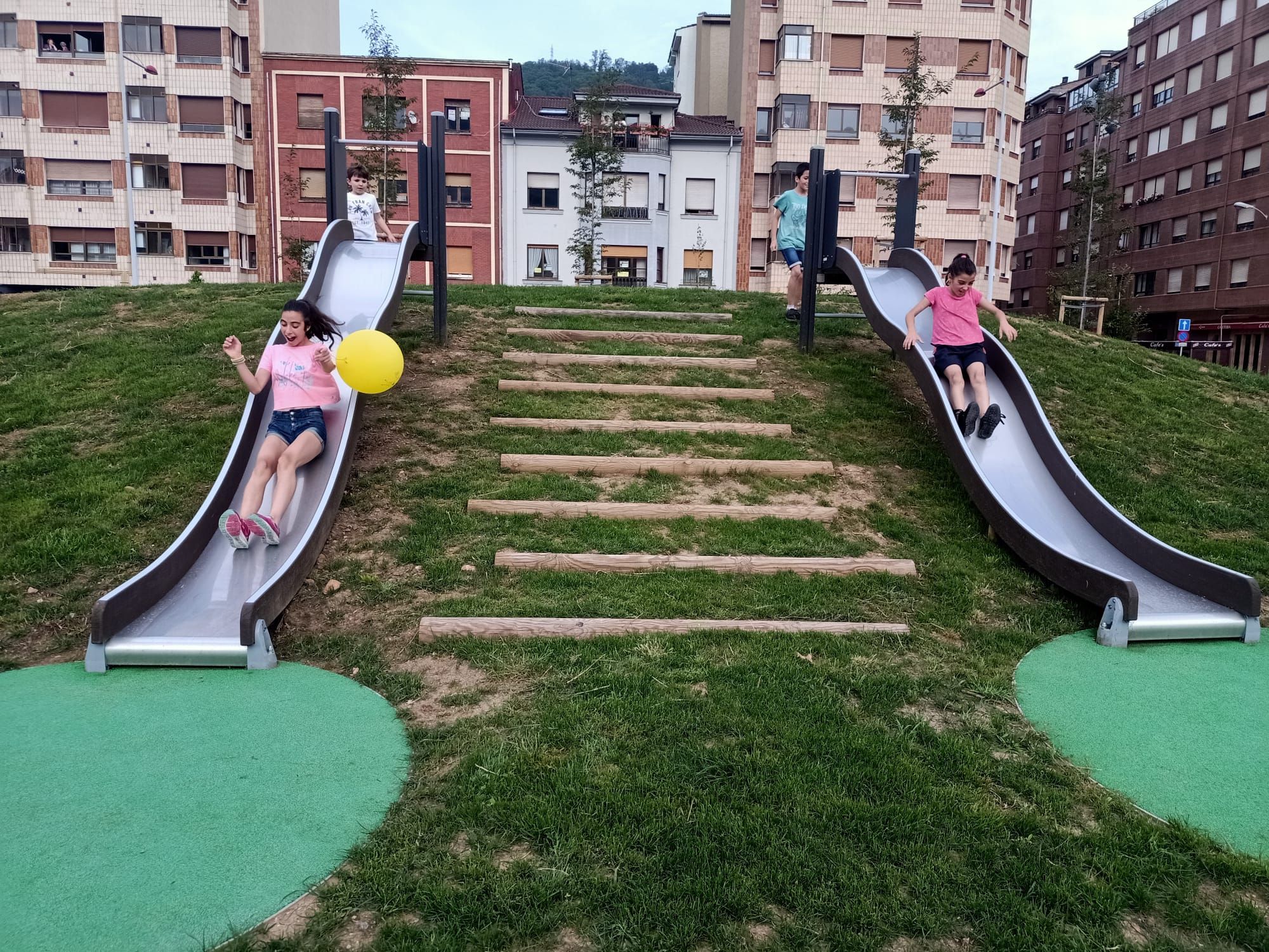 Inauguración del parque de la Mayacina, en Mieres